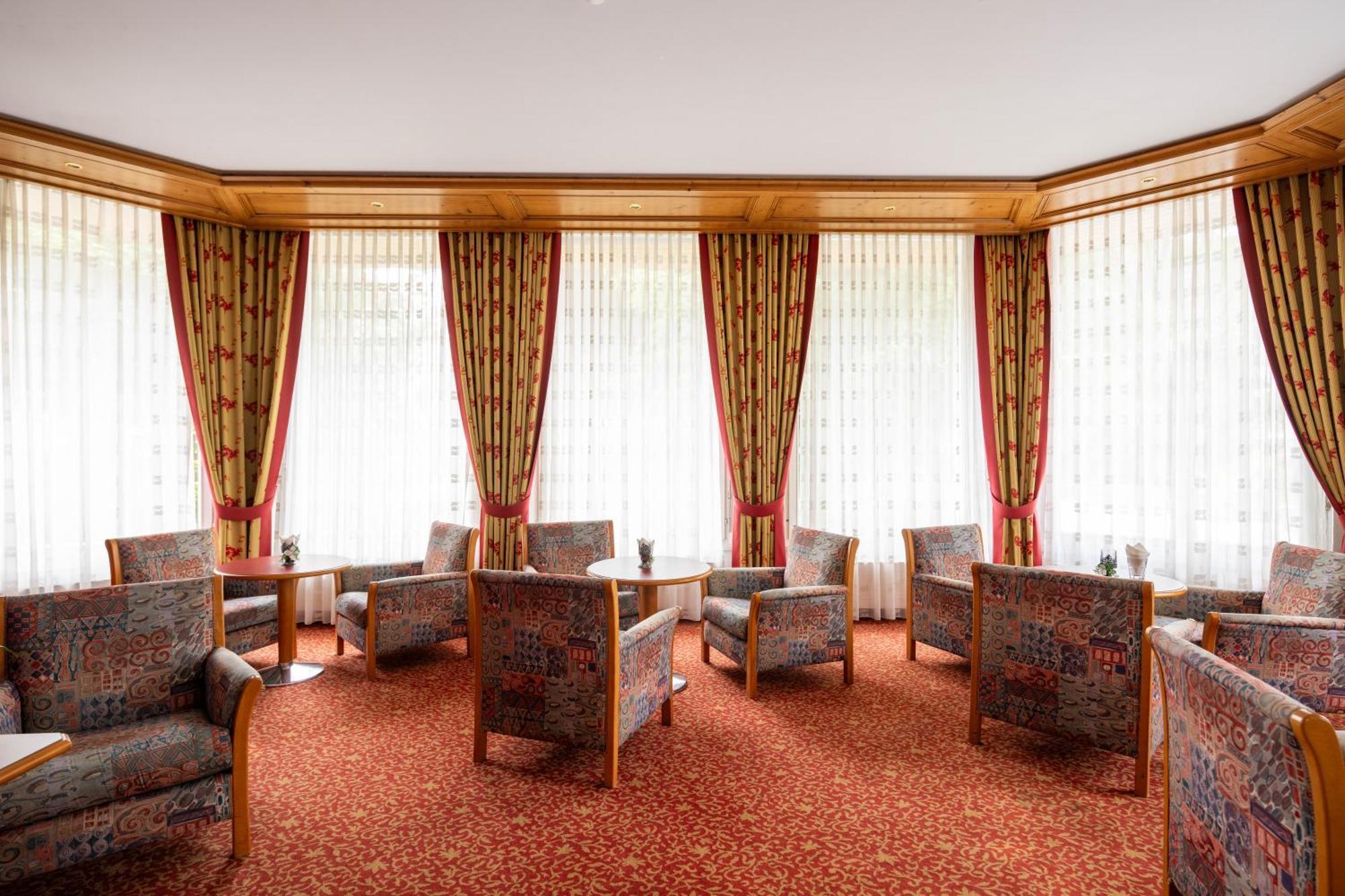 Sporthotel Wildstrubel Ленк Экстерьер фото