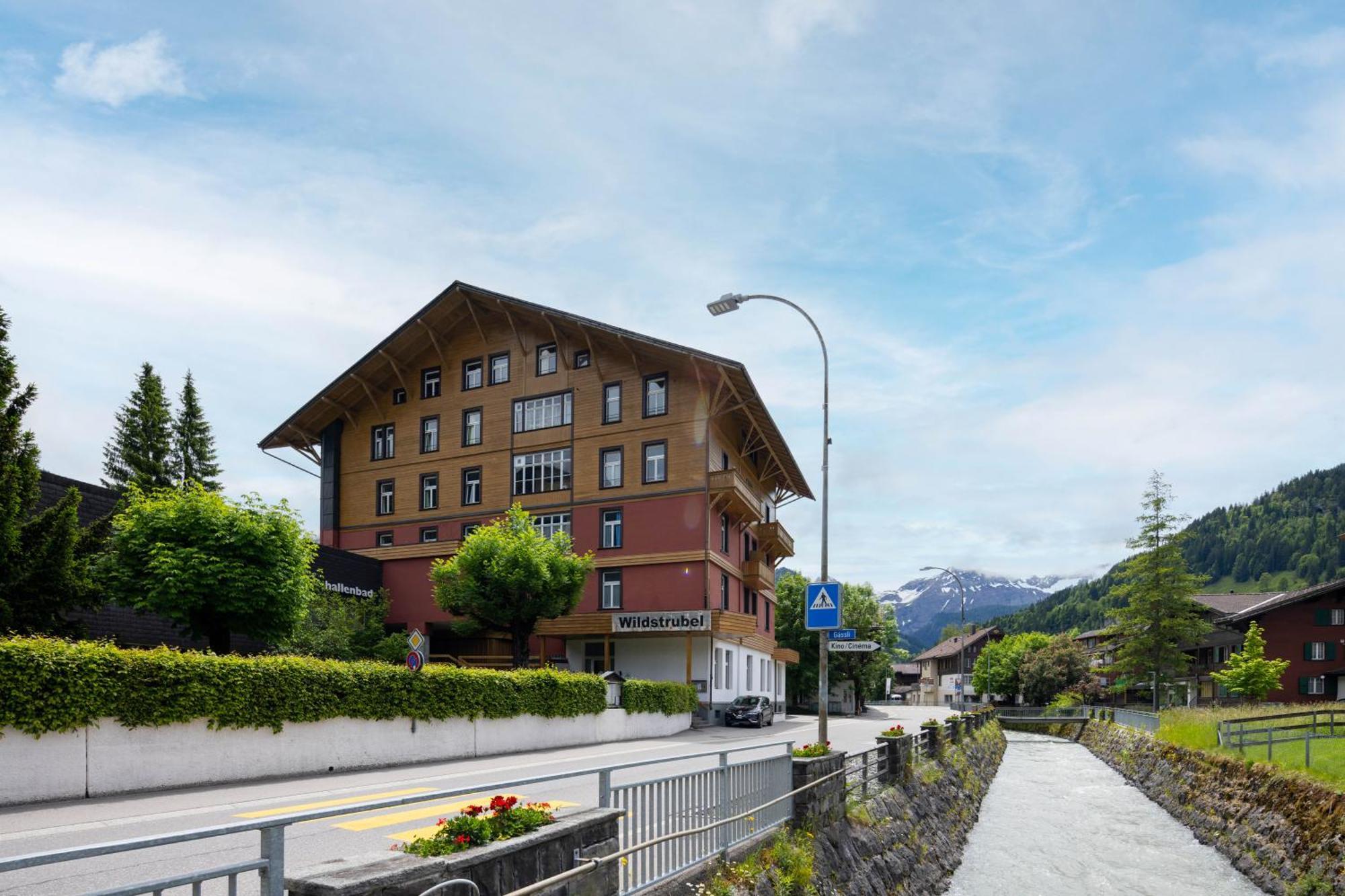 Sporthotel Wildstrubel Ленк Экстерьер фото